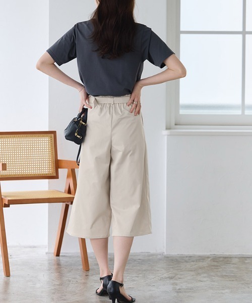 Pierrot(ピエロ)の「エステルツイルミドル丈パンツ(その他パンツ・レディース・ベージュ/ベージュ系その他・M/L/PM)」の6枚目の写真