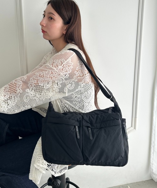 MYMOOD.(マイムード)の「【マザーズバッグ】7ポケットナイロン軽量ショルダーバッグ(マザーズバッグ・レディース・アイボリー/グレー/ベージュ/ブラック・FREE)」の20枚目の写真