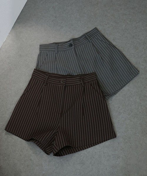 Ulysses(ユリシス)の「ストライプタックショートパンツ(その他パンツ・レディース・ブラウン/グレー・M/L/S)」の5枚目の写真