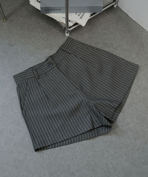 Ulysses(ユリシス)の「ストライプタックショートパンツ(その他パンツ・レディース・ブラウン/グレー・M/L/S)」の16枚目の写真