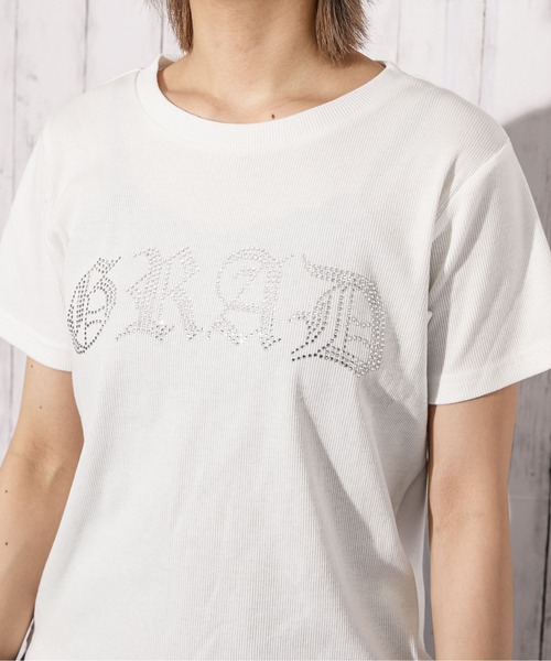 GORGE（ゴージ）の「《ラインストーンロゴ×短丈》Tシャツ／Y2K／春夏／全2色（Tシャツ/カットソー・レディース・ブラック/オフホワイト・F）」の12枚目の写真