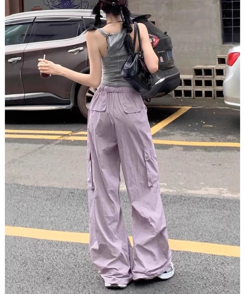 CHEER(チアー)の「速乾カジュアルシャカシャカ カーゴワイドパンツ(カーゴパンツ・レディース・パープル/ブラック・フリー)」の5枚目の写真