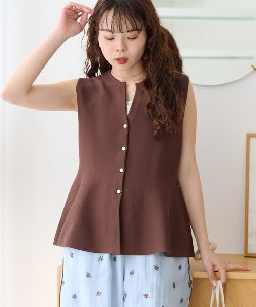 CIAOPANIC TYPY(チャオパニックティピー)の「【ZOZO限定】ペプラムニットベスト(カーディガン/ボレロ・レディース・ブラウン/ネイビー/グレー/オフホワイト/ブラック/アイボリー・ONE SIZE)」の17枚目の写真