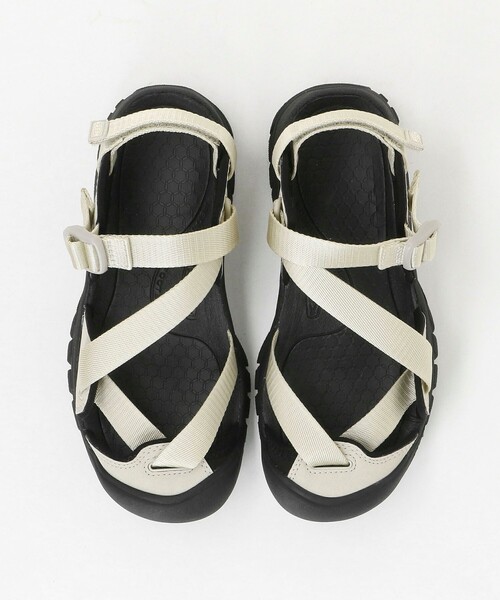 KEEN(キーン)の「<KEEN>ウィメンズ ゼラポート ツー サンダル(サンダル・レディース・ブラック/オフホワイト・24cm/23cm/23.5cm/24.5cm/25cm)」の19枚目の写真