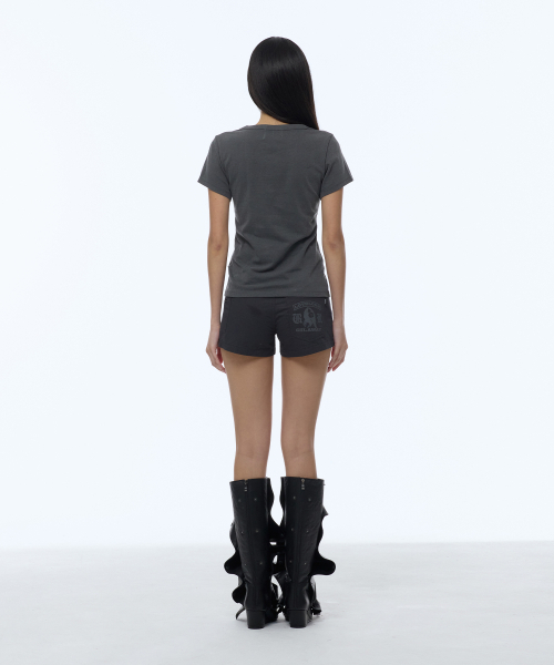 GILAARCHIVE(ギラアーカイブ)の「NAPOLEON SIDE ZIP SHORTS_CHARCOAL(その他パンツ・レディース・その他・SMALL/MEDIUM)」の4枚目の写真