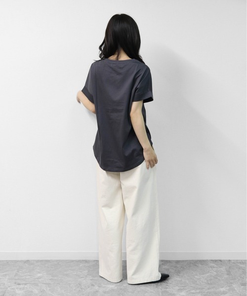 THE CELL.(ザセルドット)の「接触冷感ドライタッチコットン 袖ロールUP ドルマンTシャツ DRY-TOUCH COOL COTTON ROLL-UP SLEEVE TEE(Tシャツ/カットソー・レディース・ピンク/ブラック/チャコールグレー/オフホワイト・FREE)」の12枚目の写真