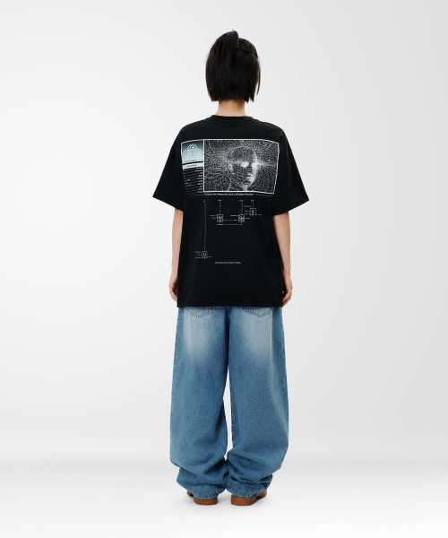 LAUGHER（ラファー）の「ジニアスTシャツ - ブラック（Tシャツ/カットソー・レディース・ブラック・X-LARGE/MEDIUM/LARGE）」の16枚目の写真