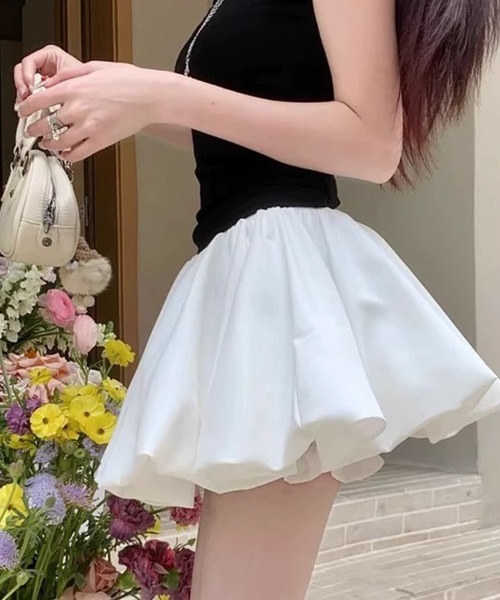 IRADOWL(アイラドール)の「バルーンミニスカート(スカート・レディース・マルチ/ブラック/ホワイト・SMALL/LARGE/MEDIUM)」の5枚目の写真