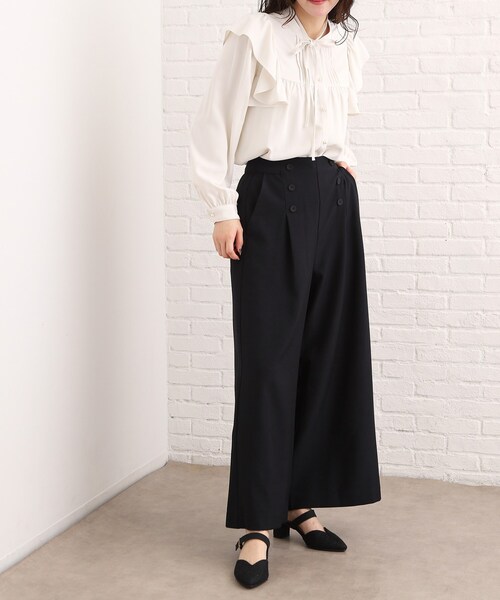 ESPERANZA(エスペランサ)の「シャイニーミュールパンプス(パンプス・レディース・ホワイト/ブラック・M/LL/S/L)」の7枚目の写真