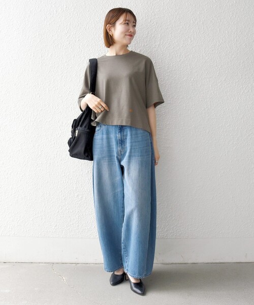 SHIPS any(シップス エニィ)の「SHIPS any:〈手洗い可能〉リバークロス ハーフ スリーブ ワイド TEE(Tシャツ/カットソー・レディース・ブラック/チャコールグレー/ブラウン・ONE SIZE)」の16枚目の写真