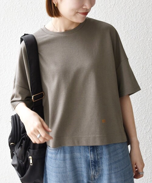 SHIPS any(シップス エニィ)の「SHIPS any:〈手洗い可能〉リバークロス ハーフ スリーブ ワイド TEE(Tシャツ/カットソー・レディース・ブラック/チャコールグレー/ブラウン・ONE SIZE)」の18枚目の写真