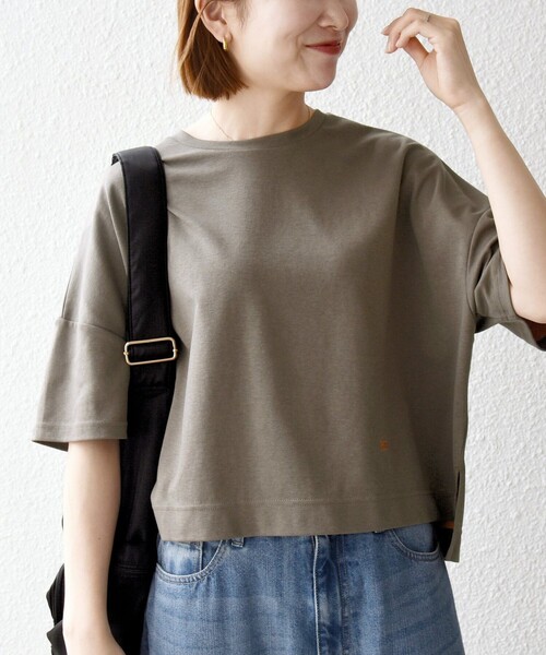 SHIPS any(シップス エニィ)の「SHIPS any:〈手洗い可能〉リバークロス ハーフ スリーブ ワイド TEE(Tシャツ/カットソー・レディース・ブラック/チャコールグレー/ブラウン・ONE SIZE)」の19枚目の写真