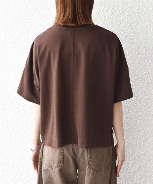 SHIPS any(シップス エニィ)の「SHIPS any:〈手洗い可能〉リバークロス ハーフ スリーブ ワイド TEE(Tシャツ/カットソー・レディース・ブラック/チャコールグレー/ブラウン・ONE SIZE)」の6枚目の写真