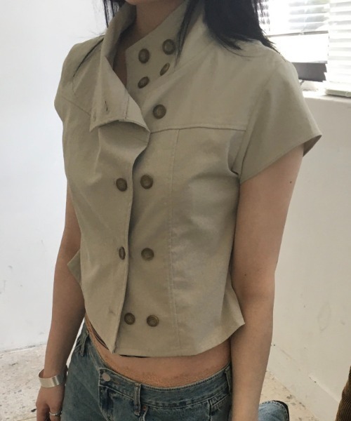 Lis ardent(リスアルダン)の「スタンドカラー ダブルボタン 半袖シャツトップス(シャツ/ブラウス・レディース・ブラック/ベージュ・M)」の10枚目の写真
