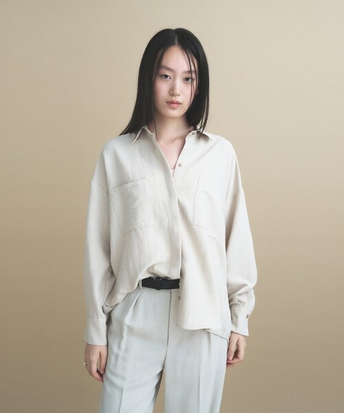 cloenc(クロエンス)の「【手洗い可】フィブリルサテンシャツ(シャツ/ブラウス・レディース・ピンク/ナチュラル/オフホワイト/オリーブ・02)」の15枚目の写真
