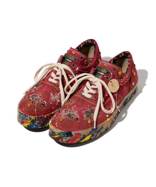 glamb(グラム)の「Grunge Stone Sneakers / グランジストーンスニーカー(スニーカー・メンズ・レッド/ブラック・25/26/27/28)」の5枚目の写真
