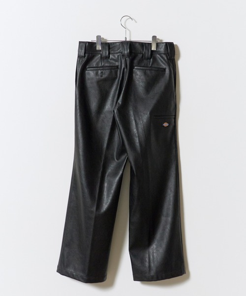 Dickies(ディッキーズ)の「Dickies/ディッキーズ FAKE LEATHER LOOSE FIT WORK PANT フェイクレザー ワークパンツ ブランドロゴ モノトーン アメカジ ストリート 2026年秋冬 秋服(チノパンツ・メンズ・ブラック・32inch/30inch/34inch)」の18枚目の写真