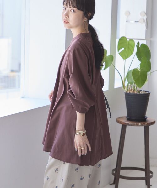 AMERICAN HOLIC（アメリカンホリック）の「【イージーケア】ウエストタックデザインシャツ（シャツ/ブラウス・レディース・ブラウン/サックスブルー・FREE）」の3枚目の写真