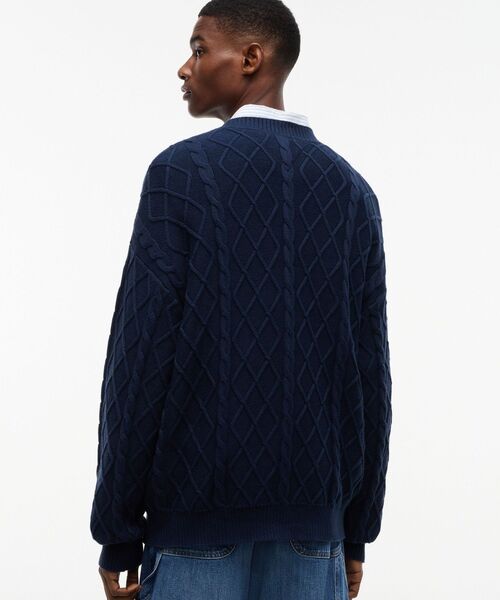 tommy jeans(トミー ジーンズ)の「TJM RLX FLAG CABLE SWEATER EXT(ニット/セーター・メンズ・ネイビー/ホワイト・SMALL/MEDIUM/LARGE)」の5枚目の写真