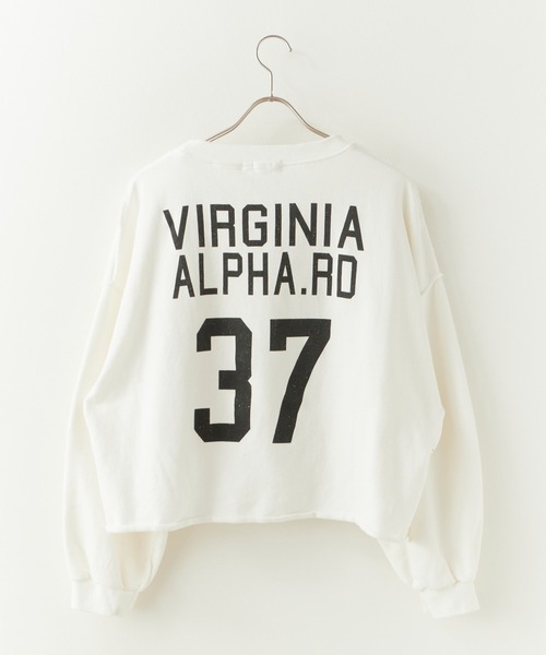 Chick(チック)の「Used Like Print Design Cropped Sweatshirt / ユーズドライク プリントデザイン クロップドスウェット 2026年 夏 夏服(スウェット・レディース・ベージュ/ホワイト・FREE)」の3枚目の写真