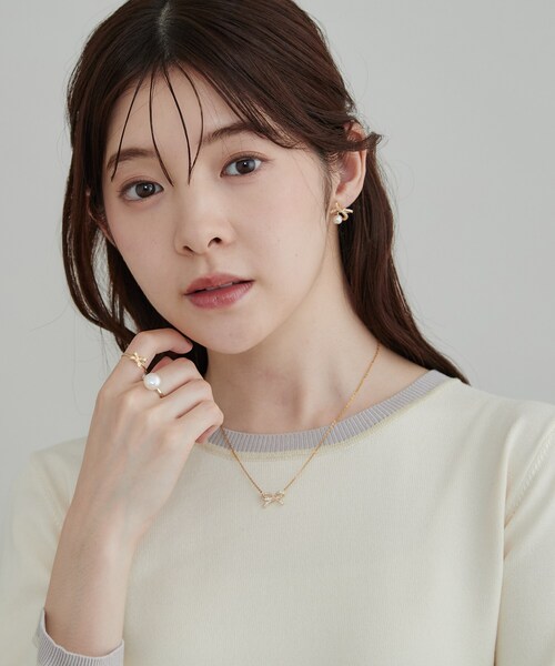 couture brooch(クチュールブローチ)の「ビジューリボンネックレス(ネックレス・レディース・ゴールド・00)」の7枚目の写真