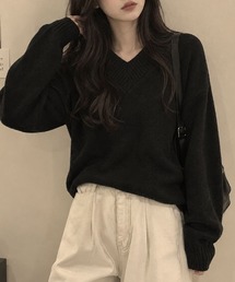 Vネックオーバーニット