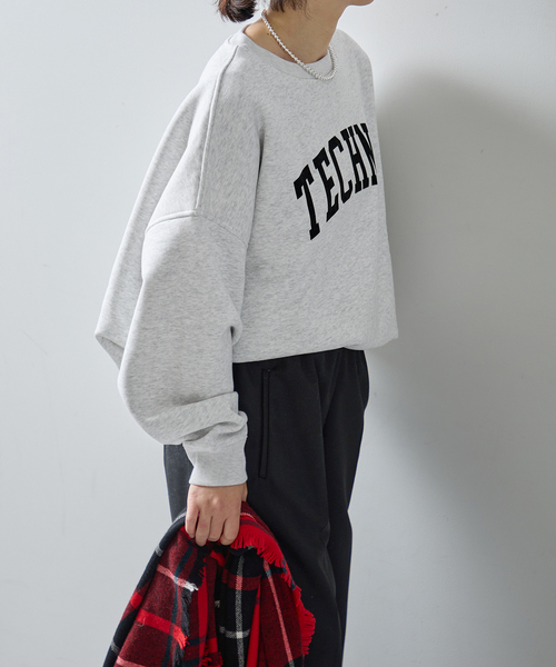 journal standard L'essage(ジャーナルスタンダードレサージュ)の「ISNESS MUSIC/イズネス ミュージック TECHNO SWEATSHIRTスウェット(Tシャツ/カットソー・レディース・ライトグレー・MEDIUM)」の3枚目の写真