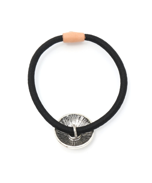 ANCHOR（アンカー）の「コンチョヘアゴム ヘアゴム（ヘアゴム・メンズ・ブラック/ブラウン・FREE）」の3枚目の写真