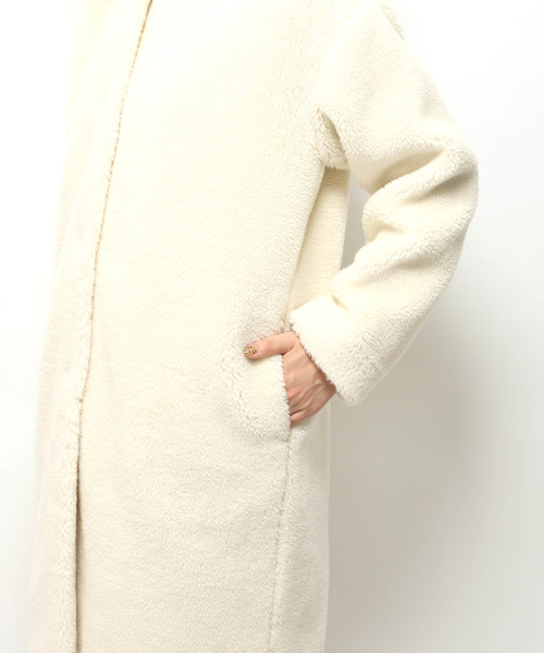 LBC（エルビーシー）の「Eボアコート（その他アウター・レディース・オフホワイト/ライトブラウン・LARGE/MEDIUM）」の7枚目の写真