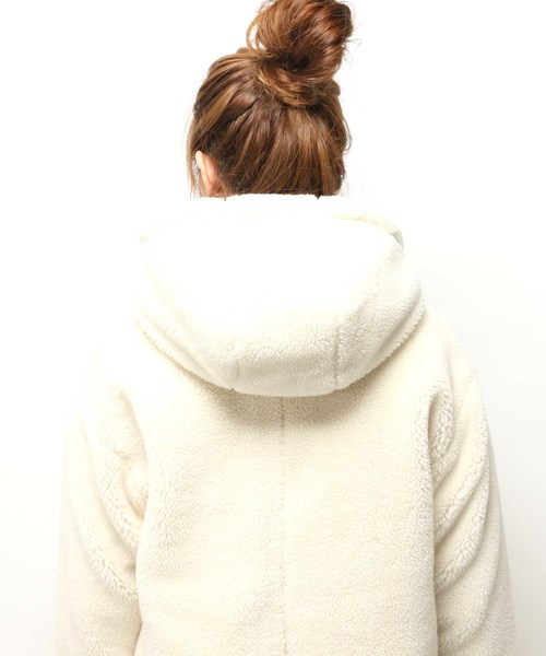 LBC（エルビーシー）の「Eボアコート（その他アウター・レディース・オフホワイト/ライトブラウン・LARGE/MEDIUM）」の8枚目の写真