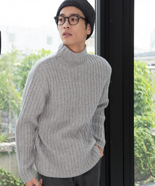green label relaxing(グリーンレーベルリラクシング)の「BC HAMI/LAMB RIB ハイネック ニット◆(ニット/セーター・メンズ・グレー/オフホワイト・LARGE/SMALL/MEDIUM)」の2枚目の写真