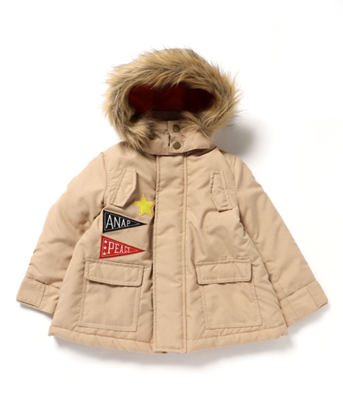 ANAP kids（アナップキッズ）の「ワッペンデザインモッズコート（モッズコート・キッズ・インディゴブルー/カーキ/ベージュ・90cm/130cm/110cm/100cm/120cm）」の2枚目の写真