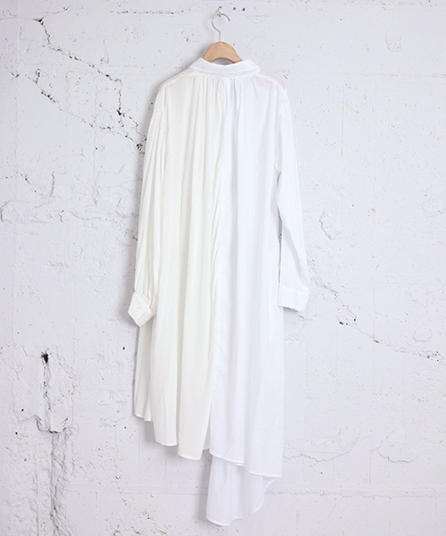 bedsidedrama（ベットサイドドラマ）の「かけ違いのシャツドレス  
