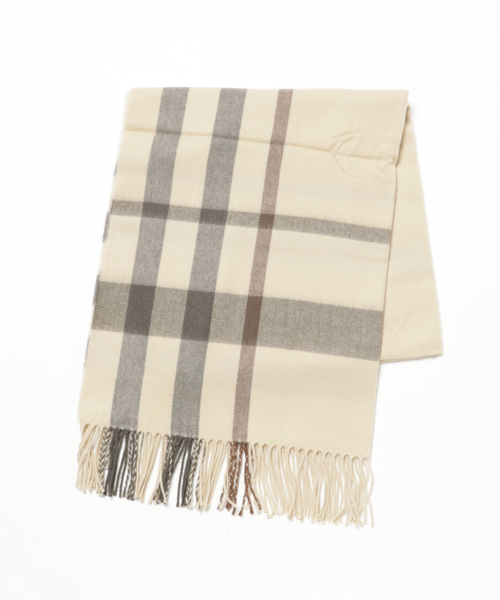 Pierrot（ピエロ）の「大判 チェック柄 フリンジ ストール（ストール/ショール・レディース・アイボリー/レッド系その他2/チャコール/ベージュ/グリーン系その他/パープル系その他/レッド系その他/グリーン系その他2/その他1/その他2/その他3/グリーン/グレー系その他/レッド/パープル/その他/ブラック/ホワイト系その他/その他4/その他5/その他6/その他7/その他8/その他9/その他10/その他11/その他12/その他13/その他14・FREE）」の2枚目の写真