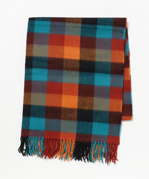 Pierrot（ピエロ）の「大判 チェック柄 フリンジ ストール（ストール/ショール・レディース・アイボリー/レッド系その他2/チャコール/ベージュ/グリーン系その他/パープル系その他/レッド系その他/グリーン系その他2/その他1/その他2/その他3/グリーン/グレー系その他/レッド/パープル/その他/ブラック/ホワイト系その他/その他4/その他5/その他6/その他7/その他8/その他9/その他10/その他11/その他12/その他13/その他14・FREE）」の16枚目の写真