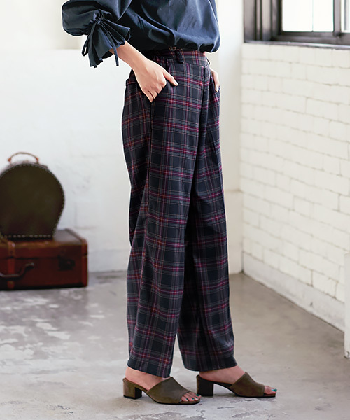 KOBE LETTUCE（コウベレタス）の「シーズンライクに着こなして！チェック柄ワイドパンツ（その他パンツ・レディース・レッド/グリーン/グレー系その他2/グレー系その他/オレンジ系その他/ブルー系その他/ブラウン系その他・FREE）」の6枚目の写真