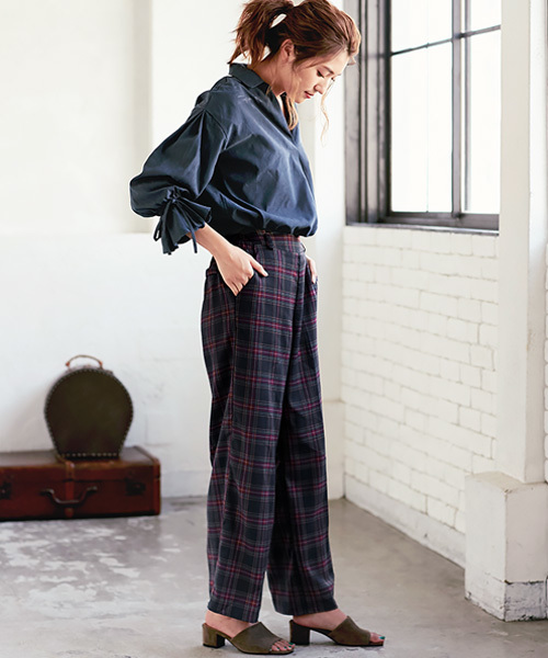 KOBE LETTUCE（コウベレタス）の「シーズンライクに着こなして！チェック柄ワイドパンツ（その他パンツ・レディース・レッド/グリーン/グレー系その他2/グレー系その他/オレンジ系その他/ブルー系その他/ブラウン系その他・FREE）」の9枚目の写真