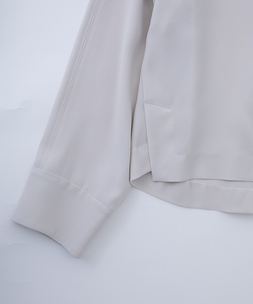 STUDIOUS（ステュディオス）の「【STUDIOUS】サワースキッパーブラウス（シャツ/ブラウス・レディース・オフホワイト/レッド/ブラック・FREE）」の5枚目の写真