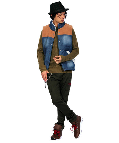 8(eight)(エイト)の「ケーブル編み ニット セーター クルーネック ざっくりニット(ニット/セーター・メンズ・ホワイト/ブラック/ベージュ/ネイビー/グレー/レッド/ピンク・MEDIUM/X-LARGE/LARGE)」の22枚目の写真