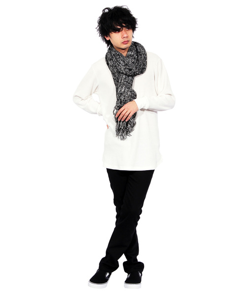 ８(eight)（エイト）の「2トーン ロングマフラー ストール（マフラー・メンズ・ブラック/グレー/ブラウン/レッド・FREE）」の6枚目の写真