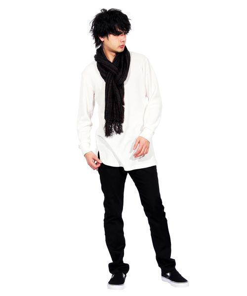 ８(eight)（エイト）の「2トーン ロングマフラー ストール（マフラー・メンズ・ブラック/グレー/ブラウン/レッド・FREE）」の7枚目の写真