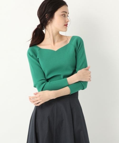 A part by（アパートバイ）の「【洗濯機で洗える/前後2WAY】12GVPハートネック２WAY/LS　782764（ニット/セーター・レディース・ブラック/パープル/グレー/グリーン/ホワイト系その他・LARGE/MEDIUM）」の4枚目の写真