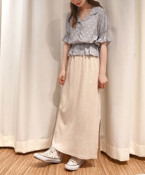 one after another NICE CLAUP（ワンアフターアナザーナイスクラップ）の「小紋花柄開襟ブラウス（シャツ/ブラウス・レディース・ブラック/サックスブルー/コーラルピンク・FREE）」の7枚目の写真