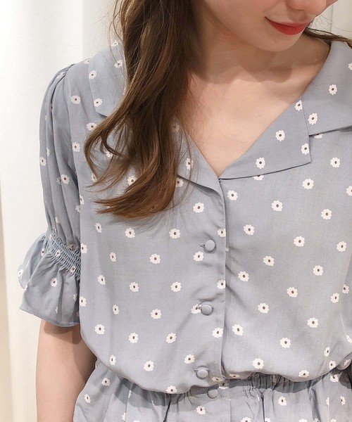 one after another NICE CLAUP（ワンアフターアナザーナイスクラップ）の「小紋花柄開襟ブラウス（シャツ/ブラウス・レディース・ブラック/サックスブルー/コーラルピンク・FREE）」の9枚目の写真
