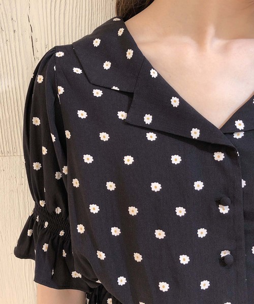 one after another NICE CLAUP（ワンアフターアナザーナイスクラップ）の「小紋花柄開襟ブラウス（シャツ/ブラウス・レディース・ブラック/サックスブルー/コーラルピンク・FREE）」の17枚目の写真