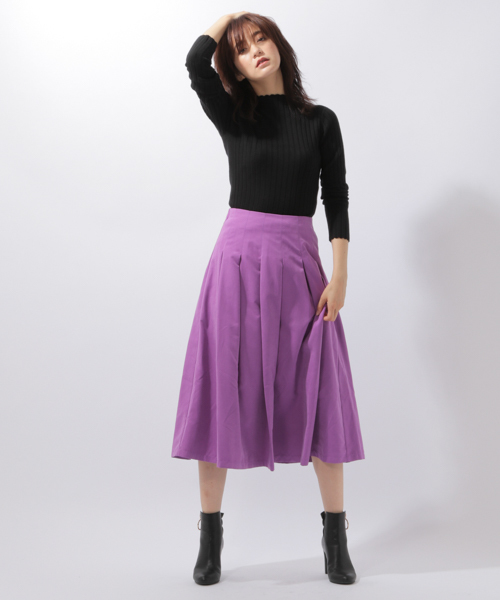 laboratory work（ラボラトリーワーク）の「タックフレアースカート（スカート・レディース・カーキ/ネイビー/パープル/マスタード・SMALL/MEDIUM）」の4枚目の写真