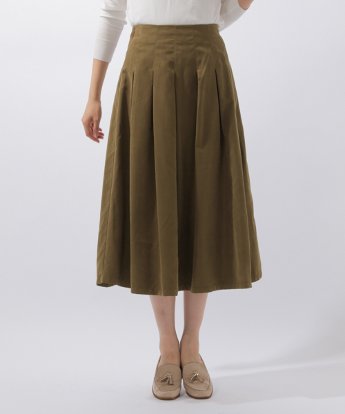 laboratory work（ラボラトリーワーク）の「タックフレアースカート（スカート・レディース・カーキ/ネイビー/パープル/マスタード・SMALL/MEDIUM）」の2枚目の写真