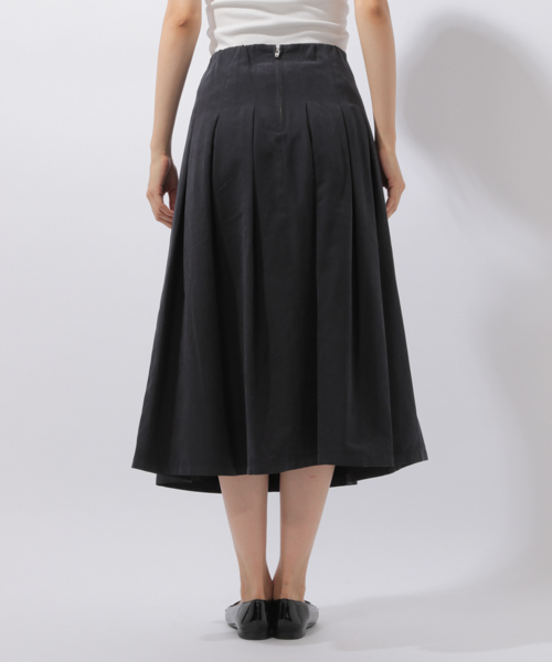 laboratory work（ラボラトリーワーク）の「タックフレアースカート（スカート・レディース・カーキ/ネイビー/パープル/マスタード・SMALL/MEDIUM）」の17枚目の写真