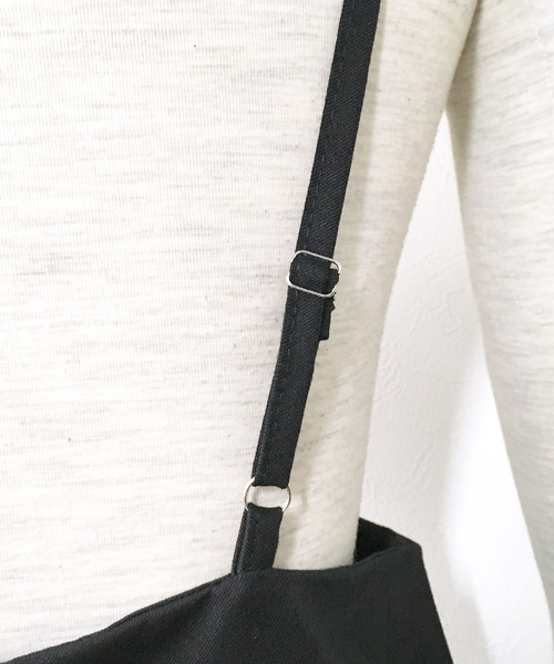 Grandeir(グランディール)の「フロントリボンハイウエストワイドサロペット(サロペット/オーバーオール・レディース・ブラック/ネイビー/グレー/モカ/ブラウン系その他・M/L)」の6枚目の写真