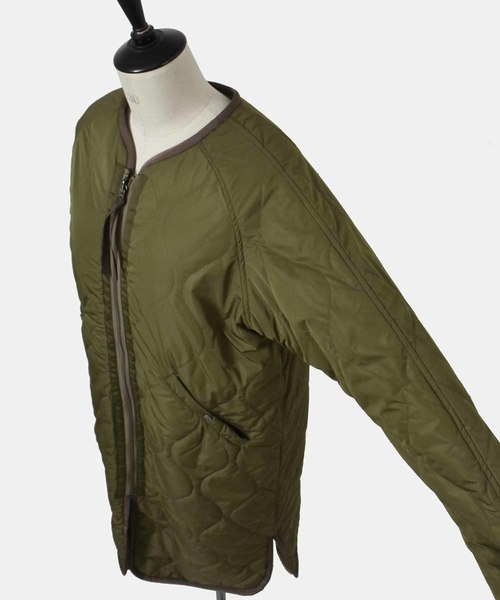 kha:ki(カーキ)の「「KHA:KI / カーキ」キルティング×ボアリバーシブルジャケット ロング(ダウンジャケット/コート・レディース・カーキ/モカ・1/2)」の11枚目の写真